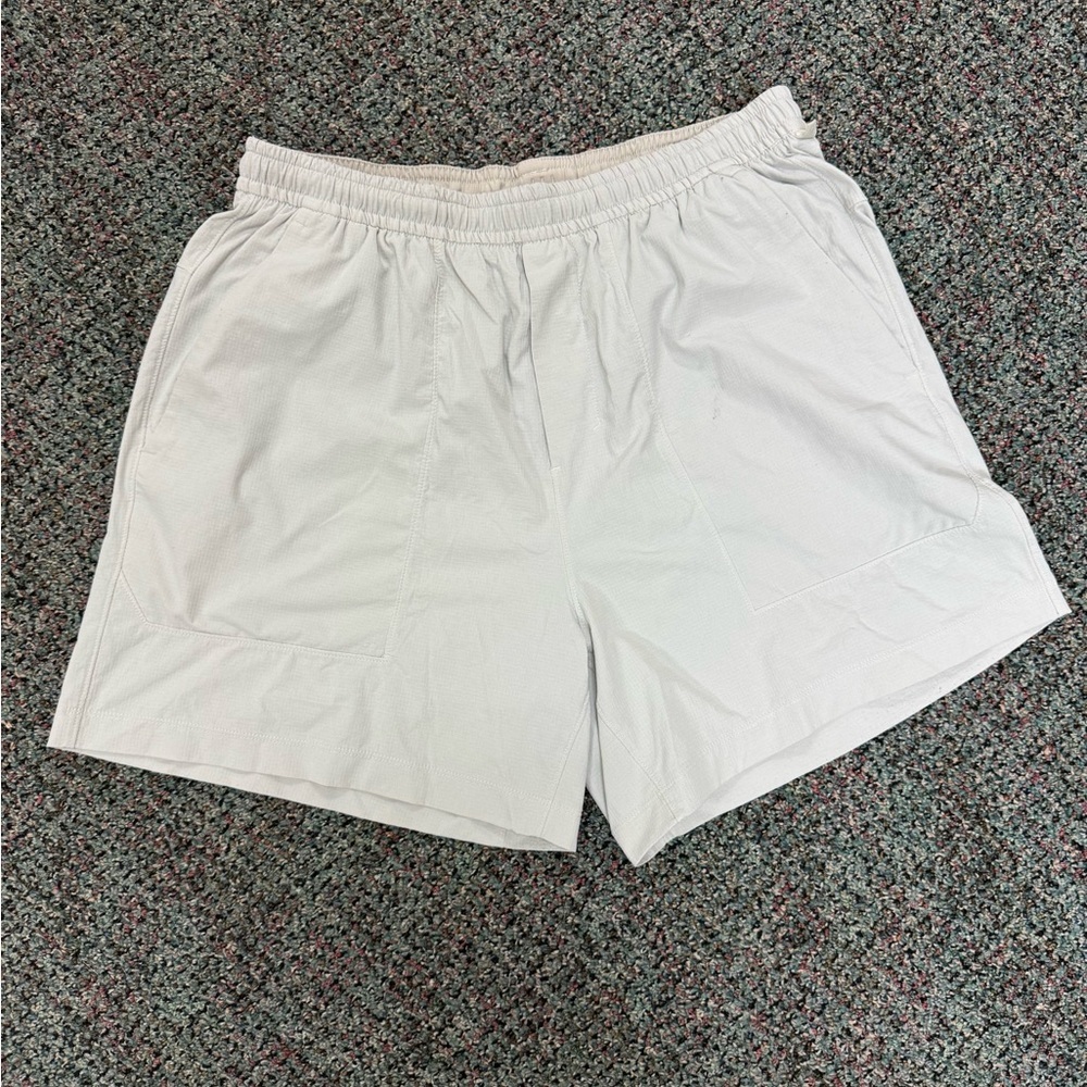 Lululemon Bowline Short 6” Ripstop Grey Size Medium - Picture 1 of 6